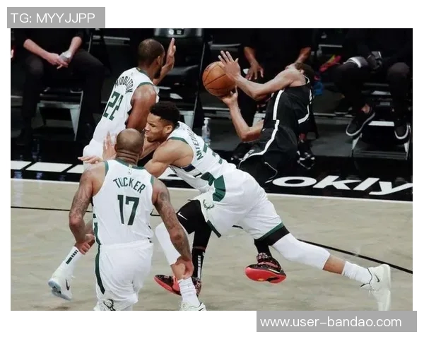 文胖分析：文班场均三分出手减少六次或将助力他迈向MVP之路